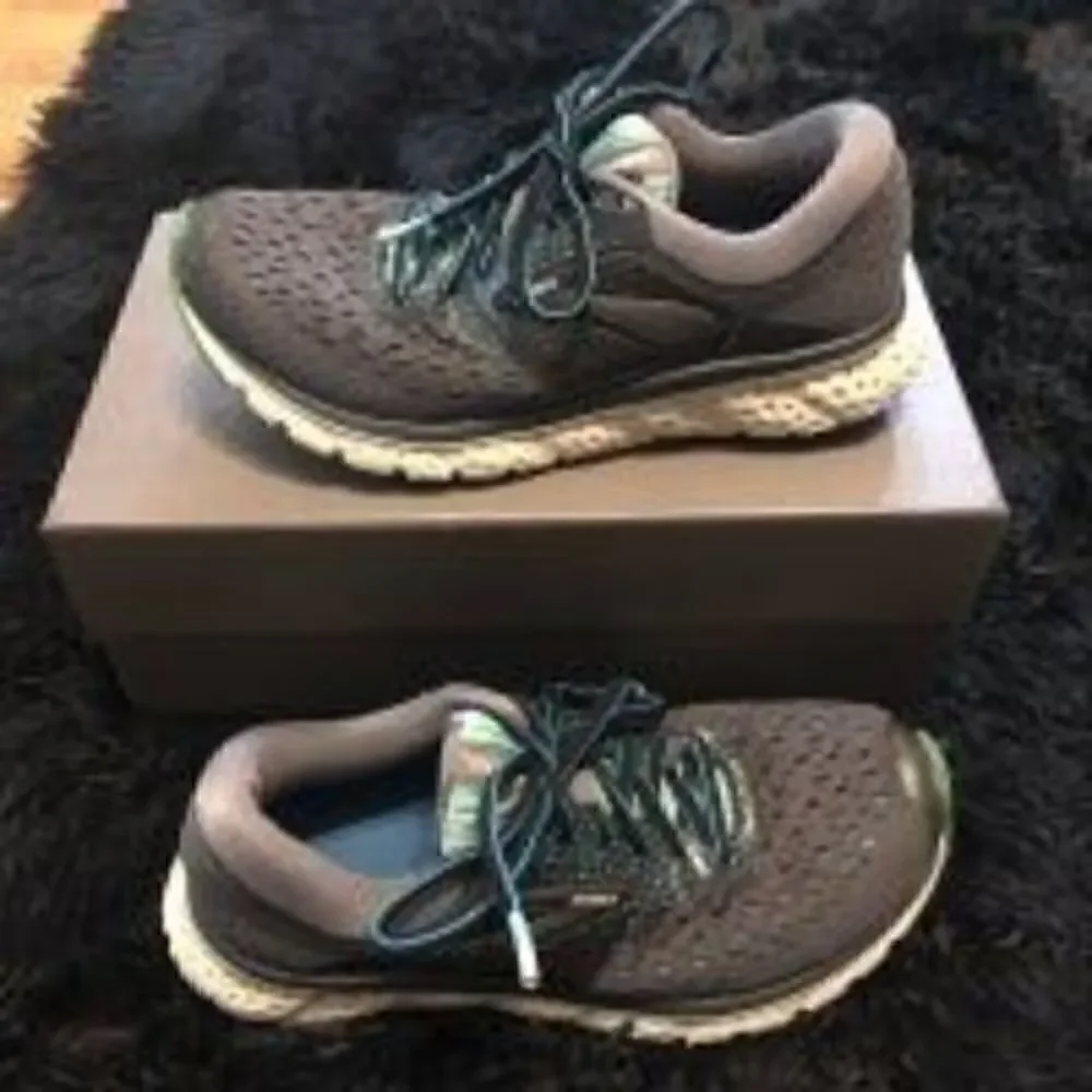 Brooks glycerin athletic training shoes sneakers women’s 7